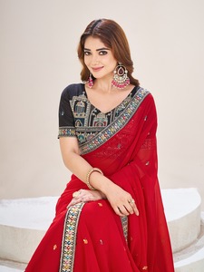 Saree en soie georgette pure élégant avec broderie complète parfait pour toutes les occasions - Product Image 3