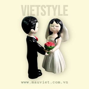 Polyresin Statue for <b>Home</b> <b>Decoration</b> <b>Gift</b> Bride and Groom Wedding Resin Statue Romantic Lovely <b>Decorations</b> for Lovers - Product Image 3