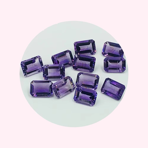 Exportateur direct proposant des pierres précieuses d'améthyste naturelle taillées en émeraude, en vrac, pour la fabrication de bijoux fins indiens, vente en gros, pierres pour artisanat. - Product Image 1
