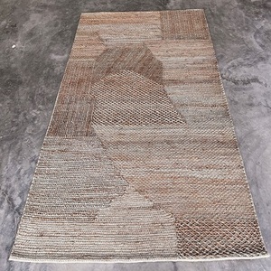 Vente en gros de tapis de jute de chanvre naturel 100 pour cent tapis de sol faits à la main durables et écologiques pour la décoration intérieure du fournisseur indien - Product Image 1