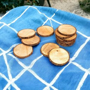 Handcrafted Round Wooden <b>Table</b> <b>Coaster</b> for Dining <b>Table</b> Wedding Christmas Decoration Family Gathering Parties - Product Image 6