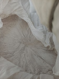 Hidróxido de Calcio de Origen Vietnamita con 90% de Pureza, Polvo Blanco, Cal Hidratada o Cal Muerta para Tratamiento de Agua, Venta de Productos Químicos - Product Image 2