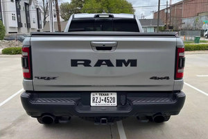 RAM T.R.X 2024 Supercargado, Volante a la Izquierda, Asientos de Cuero, Cámara Trasera - Product Image 5