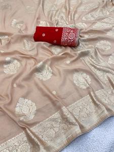 Sari en soie indien de boutique, pour les amateurs de mode, designer, dernier modèle, traditionnel, exclusif, chemisier fantaisie, fête, festival, tenue de mariée - Product Image 3