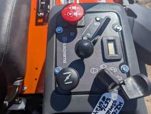 ใหม่/มือสอง 2025 Husqvarna MZ61 61 นิ้ว เครื่องตัดหญ้าแบบนั่งขับ Zero Turn พร้อมเครื่องยนต์ Kawasaki ขับเคลื่อนด้วยตัวเอง พร้อมฟังก์ชั่น Mulching รับประกัน 4 ปี - Product Image 6