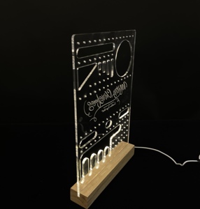 2025 precio de fábrica elegante acrílico pendiente LED soporte de exhibición con base de madera - Product Image 3