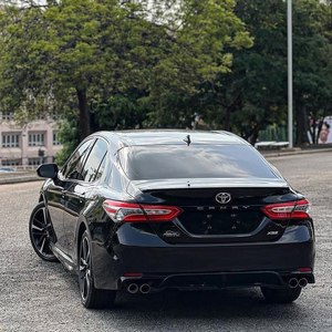 2022สำหรับ Toyota Camry 3.5 V6เบาะหนังเกียร์ธรรมดาที่นั่ง R16ขนาด FWD ไดรฟ์อลูมิเนียมอัลลอยด์แร็คหลังคา ACC การควบคุมความเร็ว - Product Image 3