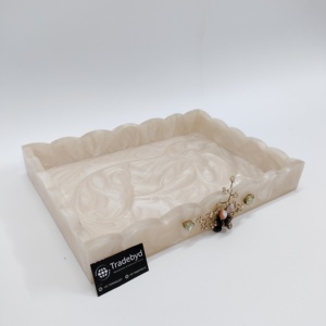 Bandeja decorativa para servir artesanal de resina epoxi decorativa con asas de madera y resina para uso doméstico y restaurante para alimentos - Product Image 5