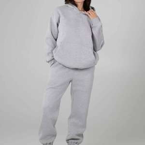 Sudadera con Capucha de Algodón Grueso de 420 g/m², Estilo Urbano, Hombros Caídos, Sin Cordones, Talla Grande, Personalizable con Logotipo del Fabricante - Product Image 2