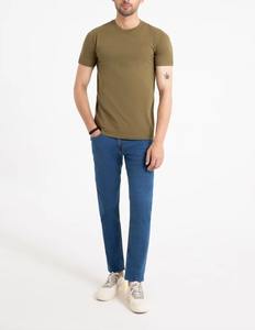 เสื้อยืดสีเขียวเรียบง่าย ราคาถูกที่สุด รับสกรีนโลโก้ แขนสั้น สไตล์ลำลอง สำหรับผู้ชาย - Product Image 1