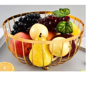 Panier à fruits en métal fait main pour la cuisine, la salle à manger, nouvelle arrivée, décoration de table, panier à fruits décoratif pour le petit-déjeuner, panier doré - Product Image 1