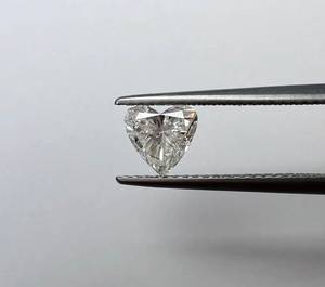 2CT รูปหัวใจสังเคราะห์เพชรทรงหลวม5มม. รับประกันคุณภาพจากอินเดีย - Product Image 1