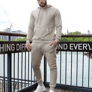 Conjunto Deportivo Personalizable con Logotipo y Franjas Reflectantes para Hombre, Talla Grande, Pantalones Deportivos Lisos para Otoño, para Entrenamiento - Product Image 1