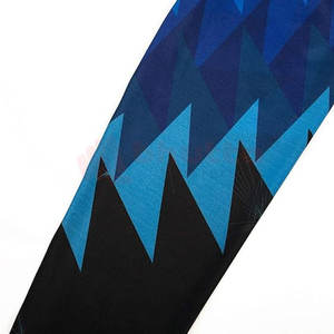 Haute Qualité Léger Compression Rash Guard Anti-UV Respirant Nouveau Style avec Manches Longues Prix Bas-Fabriqué au Pakistan - Product Image 5