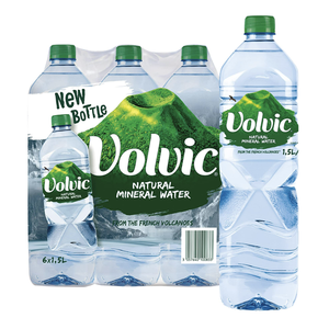 Distributeur d'eau minérale pétillante naturelle Volvic de qualité (1,5 L x 12) - Product Image 1