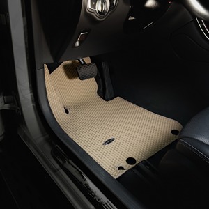 Tapis de sol de voiture personnalisés OEM ODM avec logo, en PVC de qualité supérieure, motif nid d'abeille, durables, multicolores, vente en gros - Product Image 3