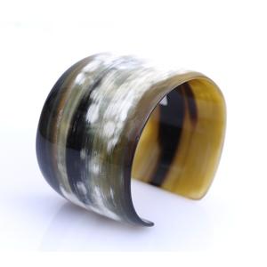Brazaletes Modernos y Ecológicos de Cuerno de Búfalo, Joyería Artesanal de Moda para Mujer, Proveedor Mayorista de Artesanías Naturales - Product Image 4