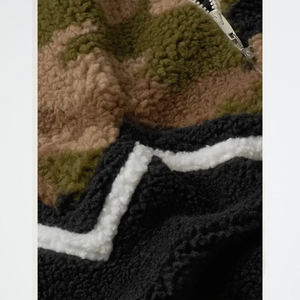 Veste en sherpa à manches longues en laine et polyester à fermeture éclair intégrale de couleur unie sur mesure en gros pour hommes Vestes de mode de rue personnalisées pour hommes - Product Image 6