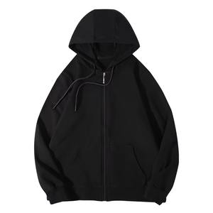 เสื้อฮู้ดผ้าฝ้าย100% โอเวอร์ไซส์ของผู้ชายมาใหม่ลายพื้นพร้อมซิปหน้าดีไซน์โลโก้น้ำหนักผ้า300กรัม - Product Image 1