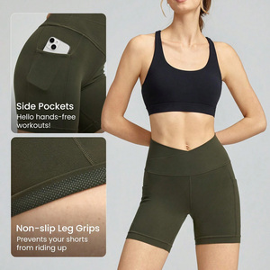 กางเกงโยคะผู้หญิงขายส่ง ระบายอากาศได้ดี ผ้าโพลีเอสเตอร์/สแปนเด็กซ์ เอวสูงไขว้ ดีไซน์บาง มีกระเป๋าข้าง ขอบกางเกงยืดหยุ่น สไตล์สตรีทแวร์ - Product Image 3