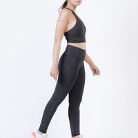 Conjunto de Yoga Negro Sólido para Mujer, Top Corto con Espalda Cruzada y Leggings de Cintura Alta con Bolsillos, Ropa Deportiva para Gimnasio, Marca Privada OEM