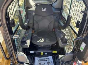 Livraison gratuite CAT 262D3 EPA CE approuvé Skid Steer Loader Eaton Hydraulique Cylindre Noyau Moteur Pompe Boîte De Vitesses Gear Plc - Product Image 4