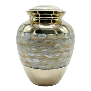 Urna Funeraria de Latón Dorado para Cenizas Humanas Adultas, Urna Conmemorativa Hecha a Mano, Proveedor Mayorista - Product Image 1