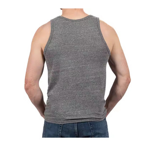 Cómoda prenda sin mangas de mezcla de algodón perfecta para el verano y la camiseta sin mangas de estilo de vida activo para hombres diseñada para uso diario - Product Image 2