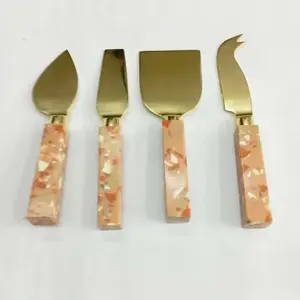 Esparcidor de queso de acero inoxidable con mango multicolor vibrante perfecto para vajilla de restaurante y utensilios de cocina de boda - Product Image 2