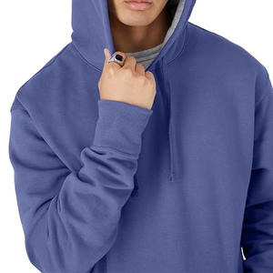 Vente en gros de pulls à capuche pour hommes 100% coton polaire décontracté design teint uni pour les sports d'hiver fabriqué au Pakistan - Product Image 4