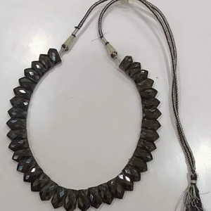 Collar de cuentas de Losa rectangular cónica de lapislázuli Natural hermoso de calidad AAA - Product Image 1