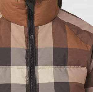 <b>Women's</b> Printed <b>Cropped</b> <b>Puffer</b> <b>Jacket</b> for Winter Quilted Nylon Lining Lightweight Outdoor Wear Warm Winter Coat OEM Service - Product Image 4