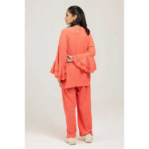 Chemise décontractée rose en tricot mélangé teint pour femme, longue et ornée d'un imprimé floral - Product Image 1