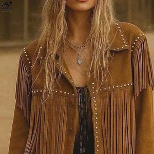 Blouson en cuir pour femme, conception OEM personnalisée, faible MOQ, rembourrage en coton respirant, séchage rapide, prix raisonnable, en vente - Product Image 6