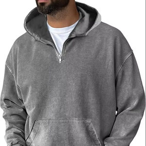 Sudadera con Capucha de Algodón Grueso con Lavado Ácido, que Combina Detalles Vintage Desgastados con la Moda Urbana Moderna - Product Image 1