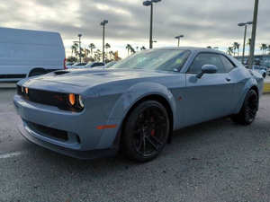 Dodge Challenger 2022 en parfait état - Product Image 3