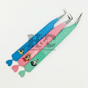 แหนบต่อขนตาเทรนด์ใหม่สีชมพูอ่อนแหนบหัวใจแบบทึบแหนบเส้นใยใย - Product Image 6