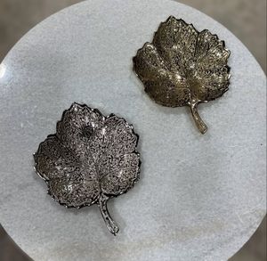 Élégant plateau de service carré en aluminium finition or et argent 100% artisanat alimentaire en métal prix de gros - Product Image 6