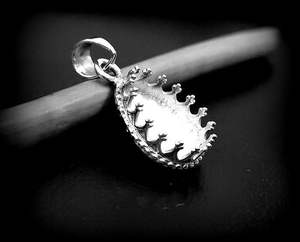 925 Sterling Silver 8x10mm Ovale Couronne Lunette Pendentif Blanc Réglage Pierre Résine Remplissage Souvenir Charme Cendres Résine Remplissage Bijoux - Product Image 3