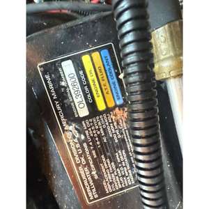 Barcos a Motor Colombo Romance 32 (Runabout, Pontón y Barco Deportivo) para Cruceros Románticos por el Agua - Product Image 4