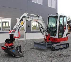Excavadora Usada Original Takeuchi TB225 TB260, Miniexcavadora de 6 Toneladas, Motor Hidráulico Japonés Duradero, 4 Años de Garantía - Product Image 1