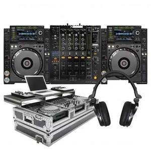 Authentic New DJ Set Con 2x CDJ 2000 y 1x900 Nexus Fuente de luz eléctrica Listo para enviar - Product Image 1