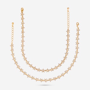 Chevillères de mariage bohèmes en zircon 187120 en acier inoxydable plaqué or avec chaînes de strass et perles, motif crochet, style bohème Payal - Product Image 1