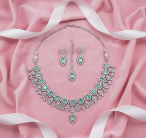 Collar de Novia Premium AD con Juego de Aretes a Juego para Bodas y Fiestas, Joyería de Moda, Diseño Tradicional y Elegante - Product Image 2