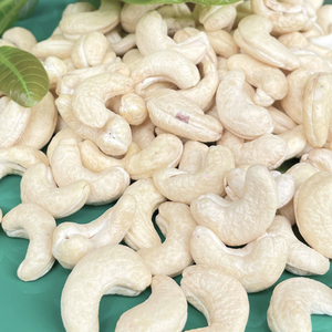 Anacardos crudos de Vietnam de alta calidad al por mayor, anacardos orgánicos, anacardos exportados a Asia, UE, Oriente Medio - Product Image 1