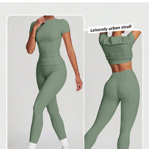 Venta al por mayor de ropa deportiva personalizada para mujer camiseta y conjunto de mallas transpirable Activewear para Fitness y Running - Product Image 5