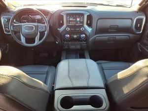 GMC Sierra 3500 SLT 2022 Usada, Interior Claro, Asientos de Cuero, Turbo de 8 Cilindros, 7 Velocidades, Tracción en las Cuatro Ruedas, Volante a la Izquierda, Cámara R18, Sedán Panorámico, LED - Product Image 5