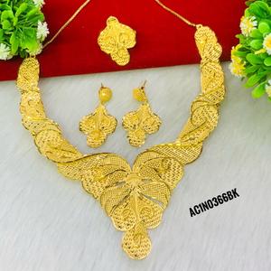 Classic Designer 1 Gram Gold Plated Necklace With Earring Online - Product Image 4