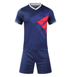 Kits de Football Personnalisés d'Usine pour Enfant Ensemble de Football à Sublimation Bon Marché Maillots Marque Privée Conception Style Uniforme de Football - Product Image 6