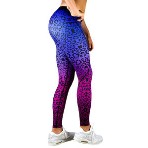 Vêtements de sport personnalisés leggings tik tok imprimés léopard femmes Yoga booty Scrunch Butt Legging gym - Product Image 1